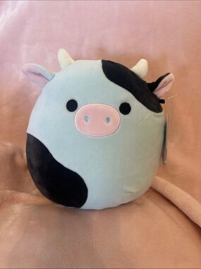 Cillian Cow Squishmallow 8"